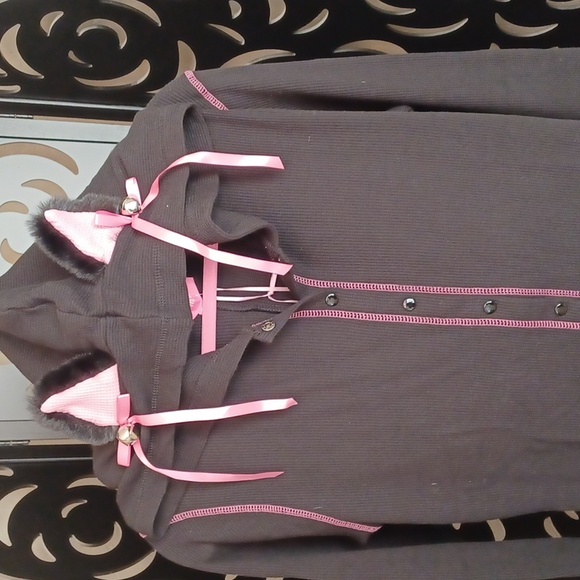 DOLLSKILL SUGAR THRILLZ 1X BLACK LONG-SLEEVED CAT ROMPER EARS ON HOOD BOWS/BELL - Picture 13 of 17